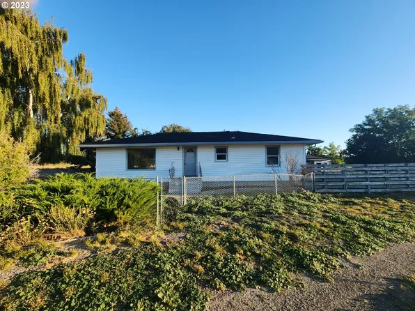 41789 Pocahontas Rd, Baker City, OR 97814