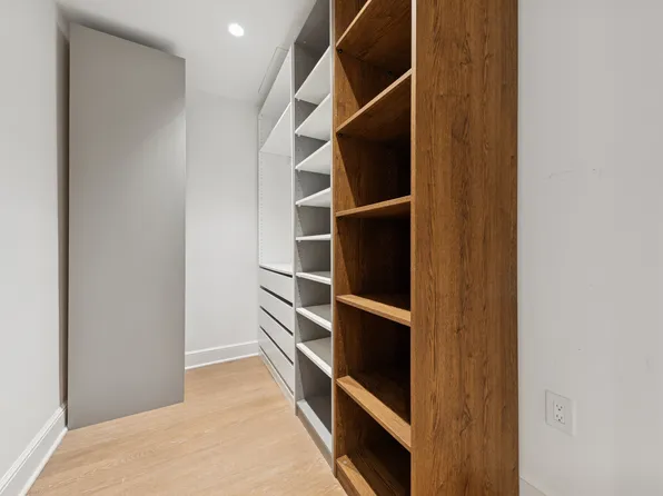 27 East 79th Street image 20 of 22