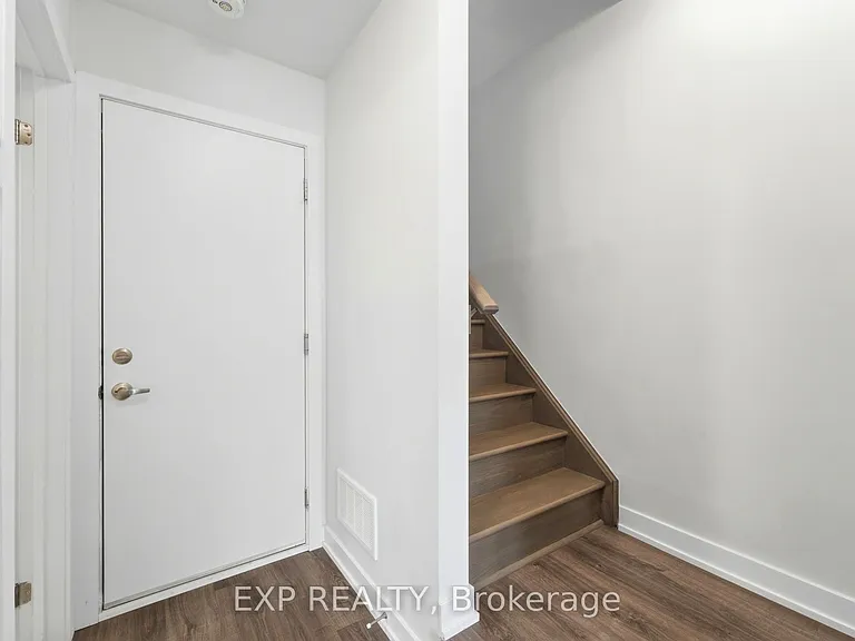 19 Markle Cres — Photo 29