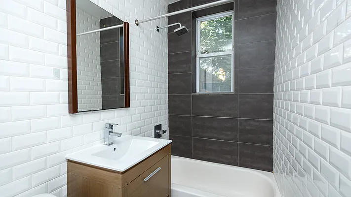 Rented by Nooklyn NYC LLC | media 9