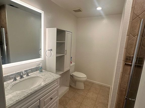 5th image of 9206 Lariat Ln