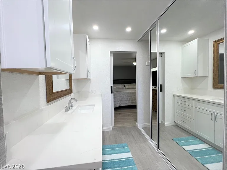 4761 Torrence Dr — Photo 14