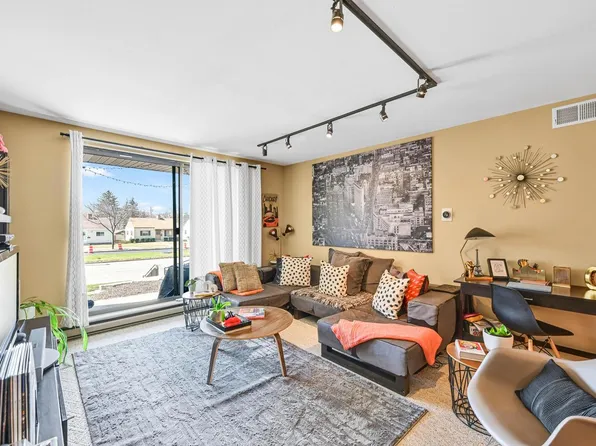 3609 N Tucker PLACE #105, Milwaukee, WI 53222