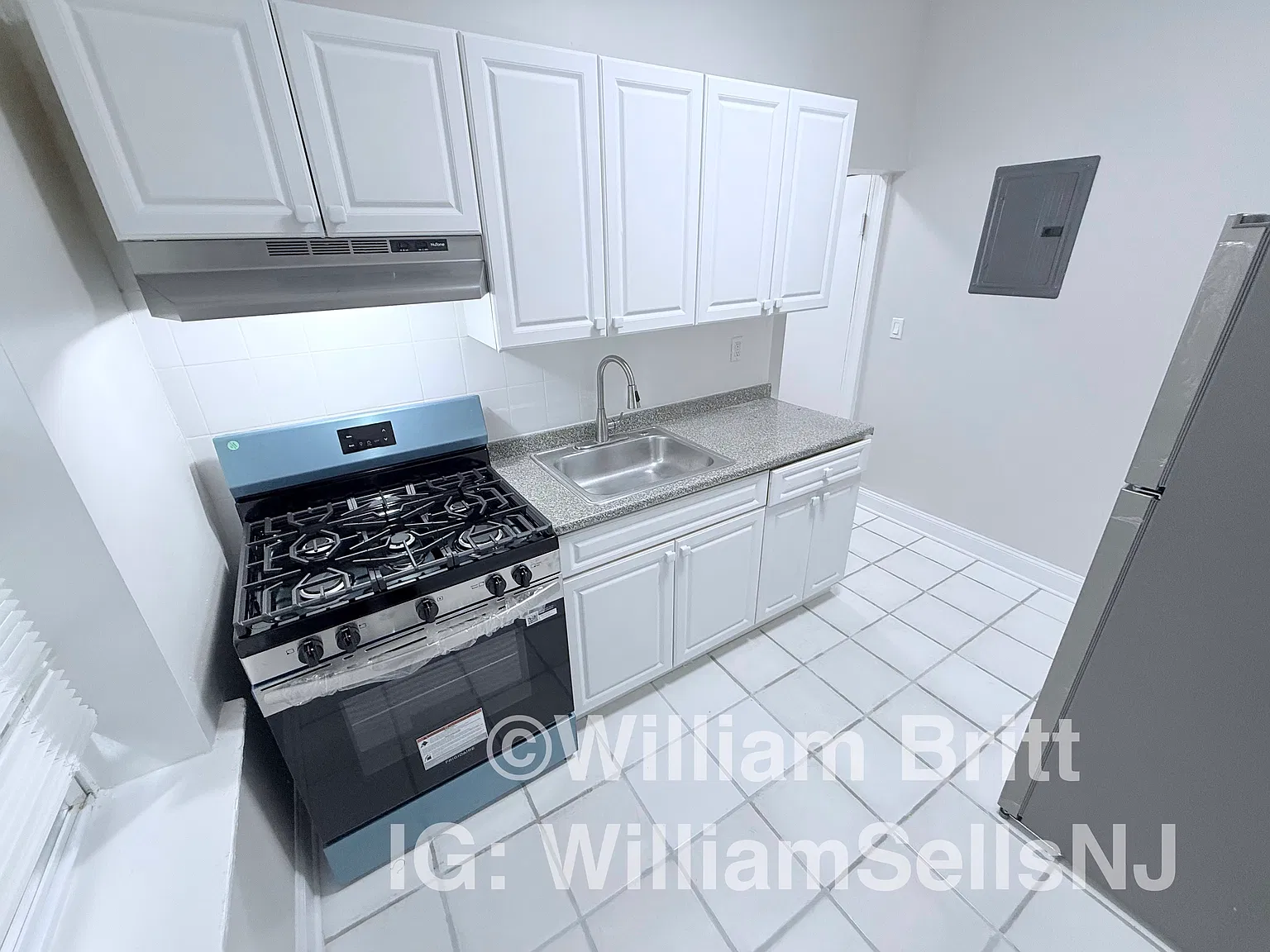 1 bed, $1,995 — Photo 1