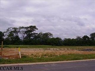 2nd image of 1178 Longfellow Ln