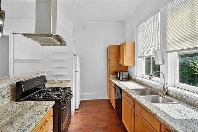 3817 Palmyra St #D — Photo 7
