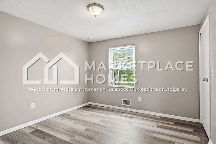 5702 Beechcroft Rd #D — Photo 16