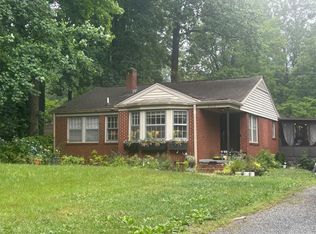 3313 Sudbury Rd, Charlotte, NC 28205