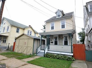 236 Conover St, Burlington, NJ 08016