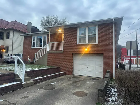 119 E 3rd St, Weston, WV 26452