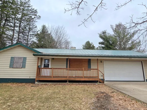 207 Richard Ave SE, Isanti, MN 55040