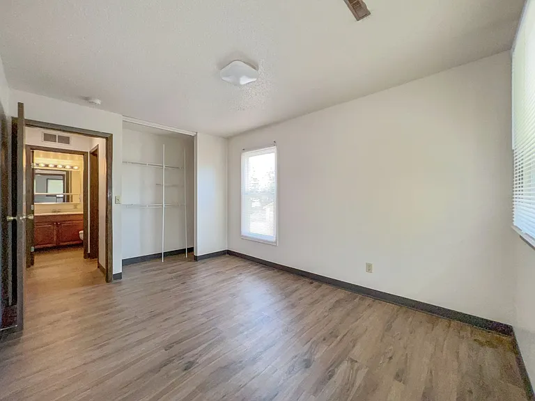 519 Welch Ave. — Photo 44
