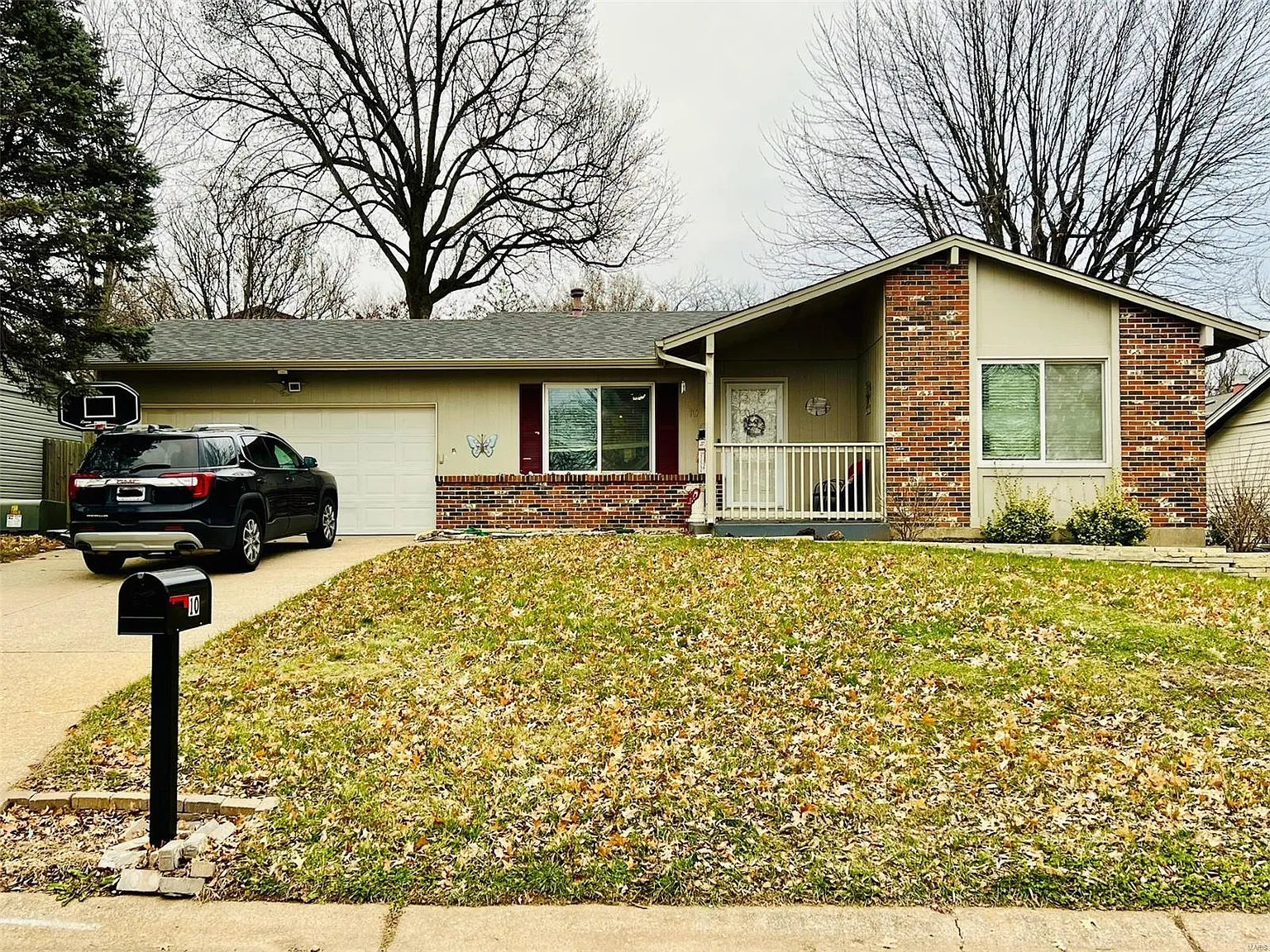 10 Amber Ct photo 1