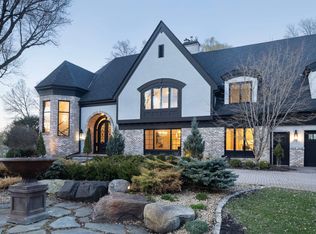 4801 Rolling Green Pkwy, Edina, MN 55436