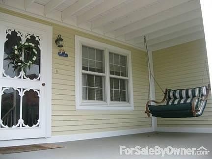 2nd image of 15 Cove Side Ln