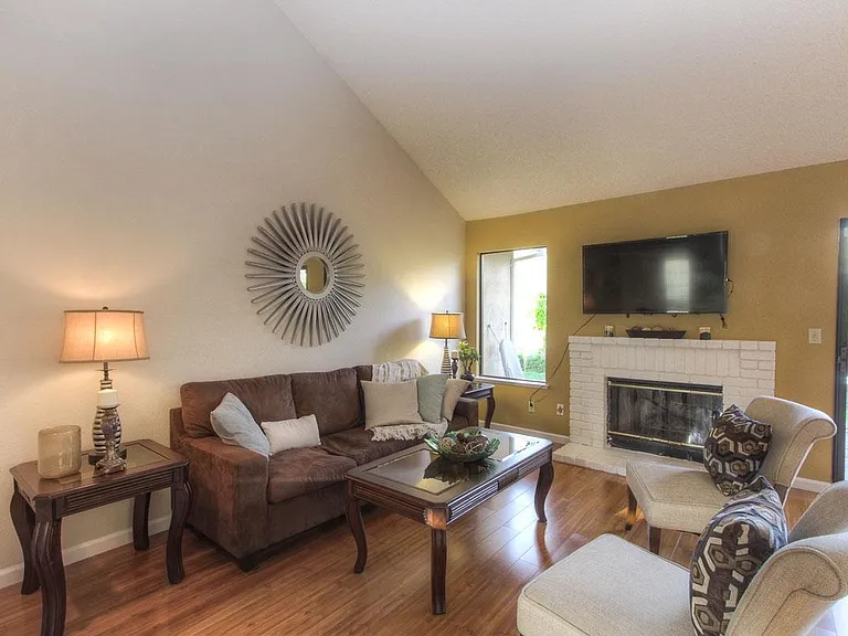 43326 Debrum Cmn — Photo 4