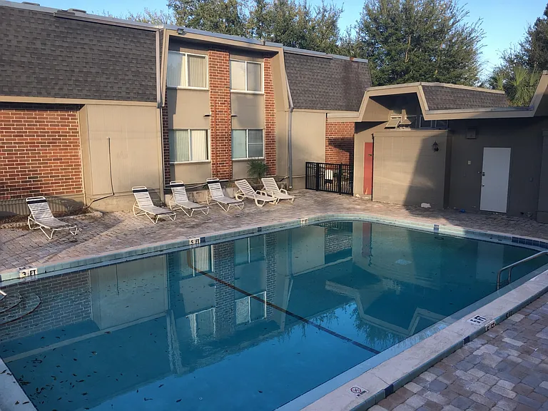 1700 SW 16th Ct #C8 — Photo 10