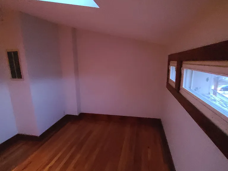 426 George St #3 — Photo 8