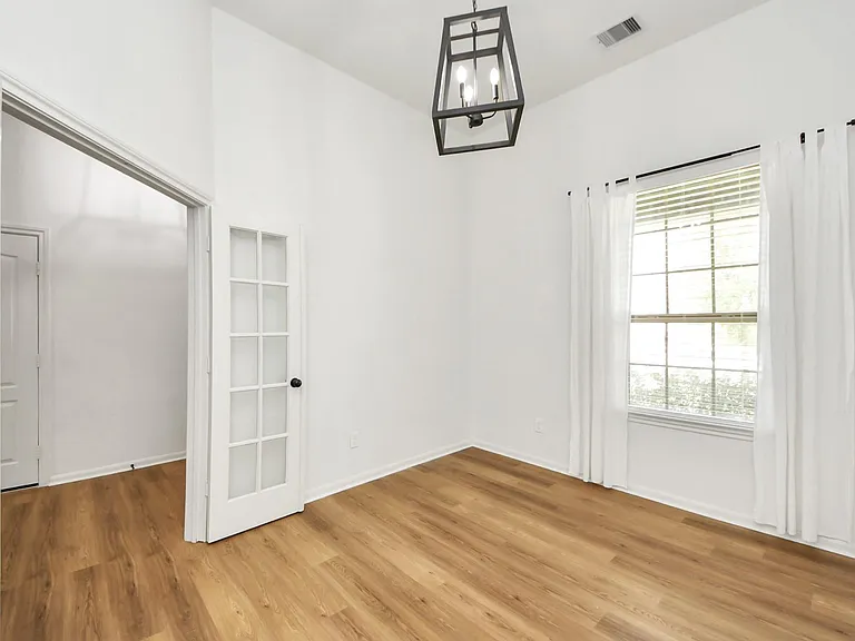 17010 Upper Ridge Ln — Photo 6
