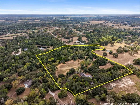 9164 Oak Hills Cir, College Station, TX 77845
