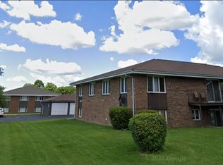 4929 Hampshire Close APT 3, Rockford, IL 61109