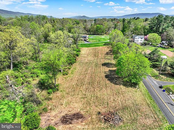 2nd image of 1503 Red Hill Rd