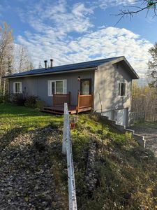 895 Lakloey Dr, North Pole, AK, 99705