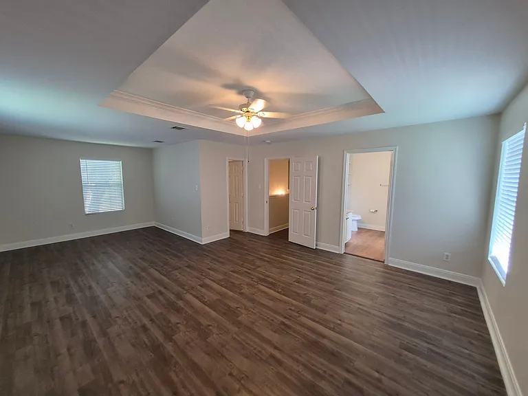 12634 Carriage Blvd — Photo 23