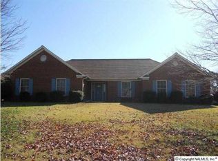 213 Vine Cliff Dr, Harvest, AL 35749