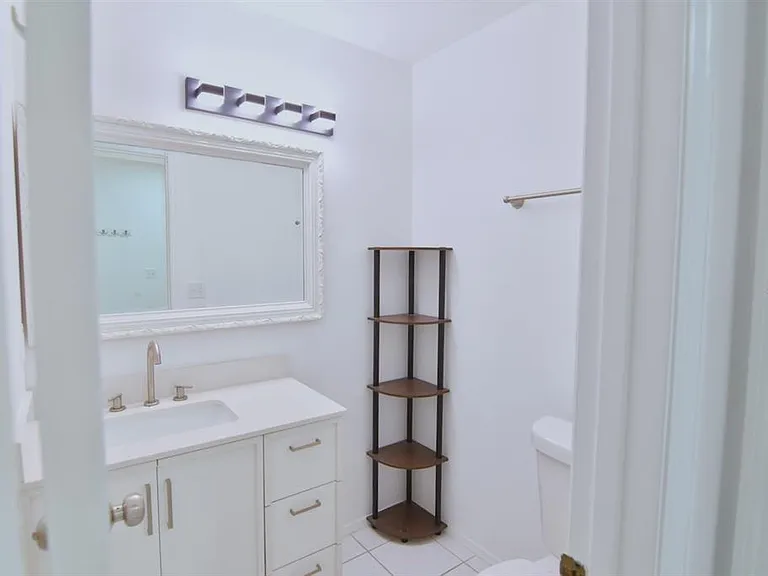 72 Lakepointe Cir — Photo 17