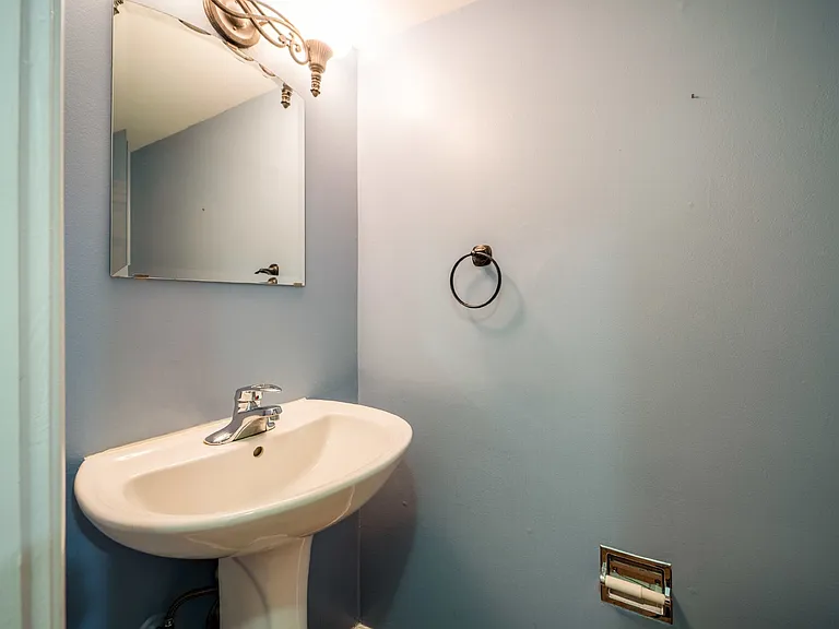 2455 Pyrenees Ct — Photo 13