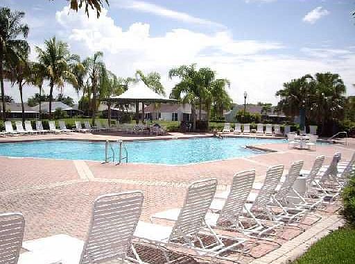 Pool/Spa must see clubhouse