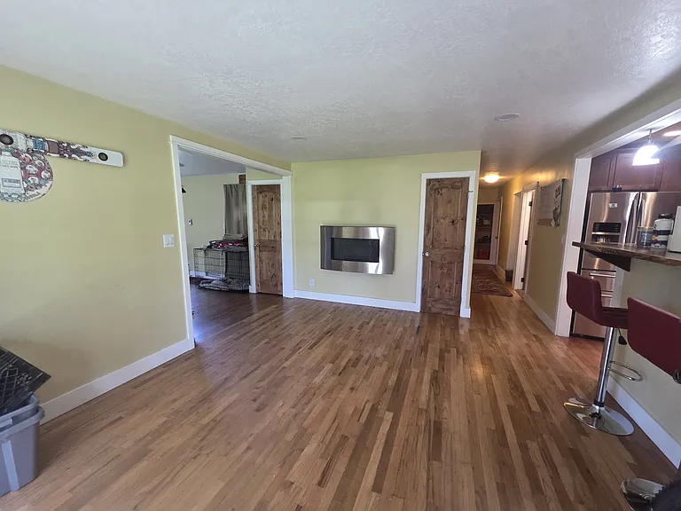 2406 Durston Rd — Photo 8
