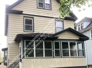 89 Roslyn St, Rochester, NY 14619