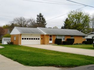 945 Forest Lawn Dr, Marion, OH