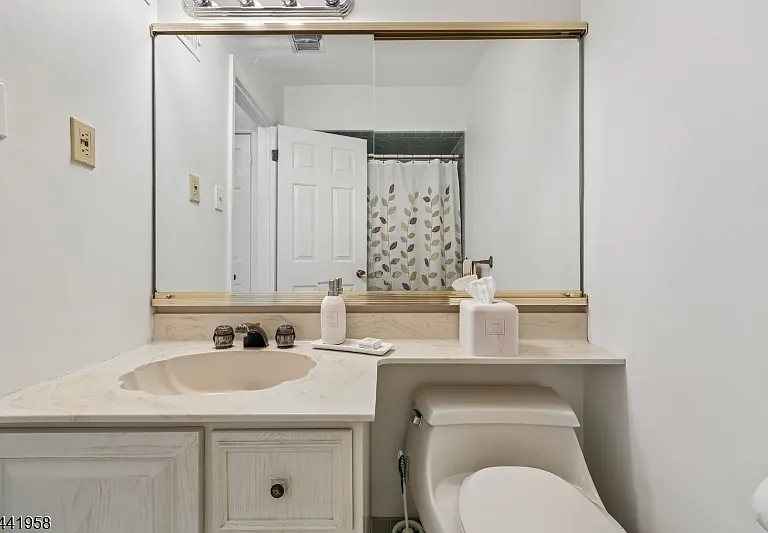 260 Prospect St #24 — Photo 15