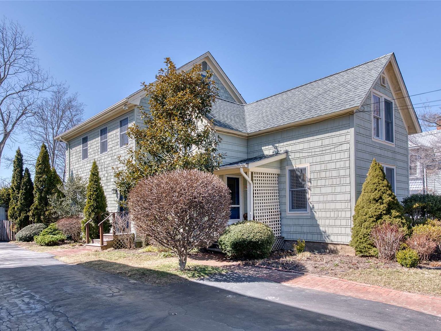 625 2nd St Greenport Ny 11944 Mls 3295589 Zillow