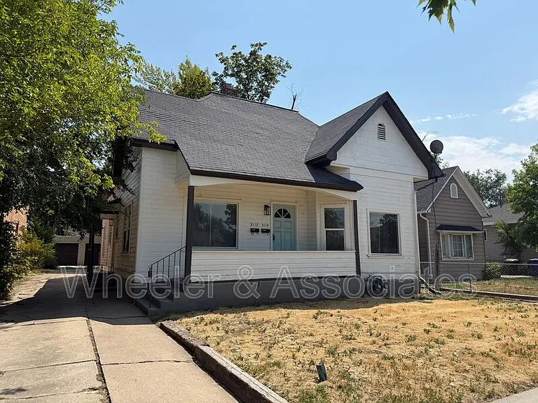 3114 Adams Ave — Photo 2