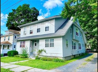 19 Sunnyside Ave #1/2, Middletown, NY 10940