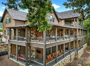 275 Clubhouse Ln UNIT C-202, Mill Spring, NC 28756