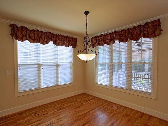 2nd image of 112 Bancroft Brook Dr