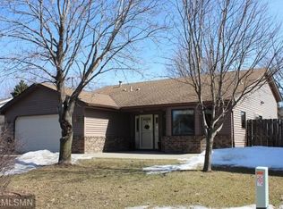 2255 Helena Rd N, Oakdale, MN 55128