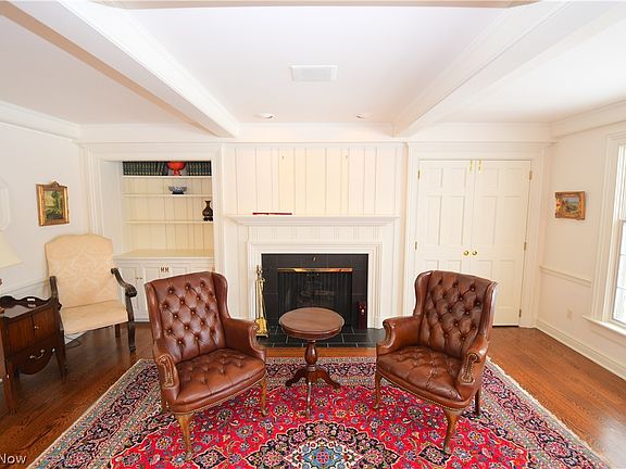 4th image of 37035 Shaker Blvd