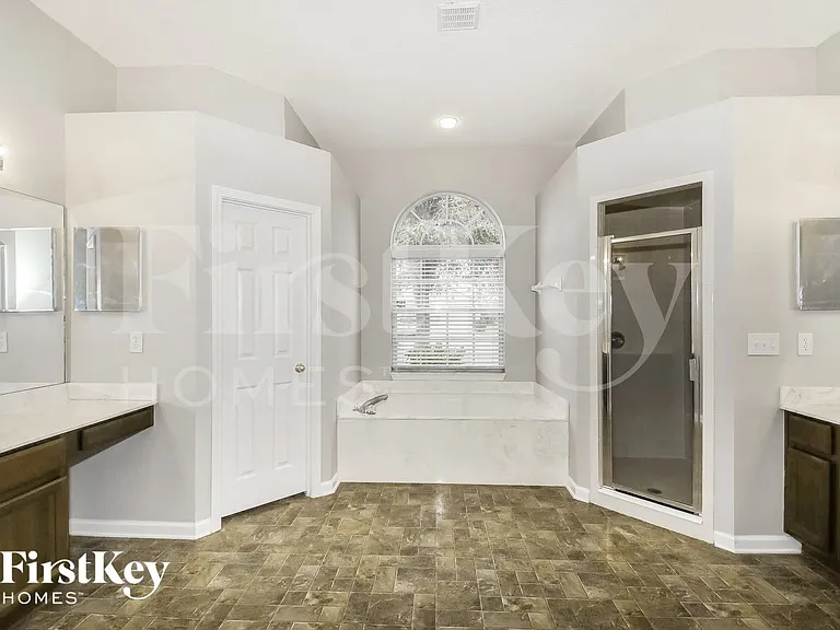 13940 Fish Eagle Dr E — Photo 11