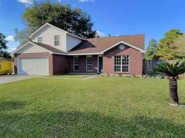 2042 Carolwood Dr