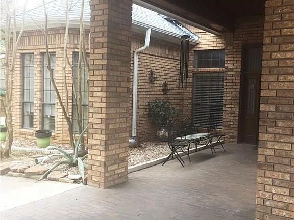3rd image of 4104 Wood Creek Ct