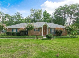 18103 Planchet Rd, Greenwell Springs, LA 70739