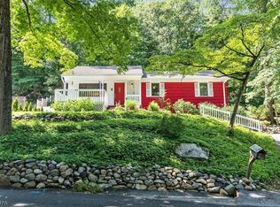 8 The Loop, Ringwood, NJ 07456