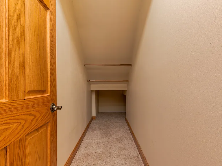 9630 Marcella Dr NE — Photo 51