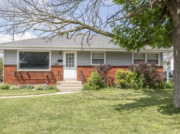 3011 South 99th STREET, West Allis, WI 53227